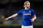 Southampton in talks to secure signing of Everton midfielder Tom Davies