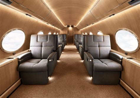Why You Need To Try A Private Jet Experience Fast Private Jet