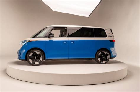 2025 Vw Idbuzz Electric Van Gets 3 Rows Awd In Us Version Driven