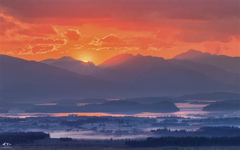 Download Wallpaper 1680x1050 Mountains Fog Sunset Loch Lomond