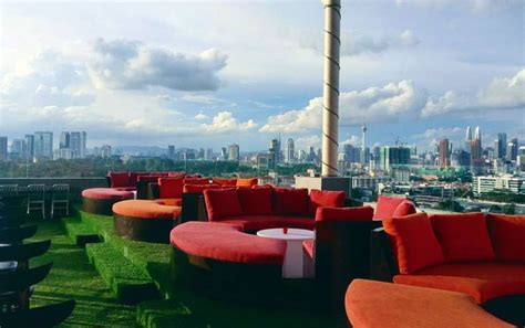Best Rooftop Bars In Kl To Visit With Great Views And Cocktails 2019