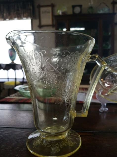 Vintage Depression Glass Hazel Atlas Footed Pitcher Florentine Poppy