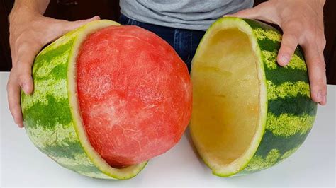 How To Cut Half A Watermelon Learn How To Cut A Watermelon Into Cubes Efficiently And Easily