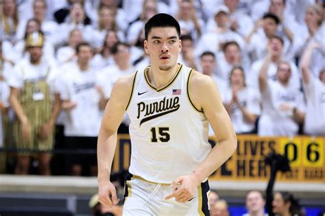 Zach Edeys Parents And Ethnicity As Purdue Star Continues To Shine