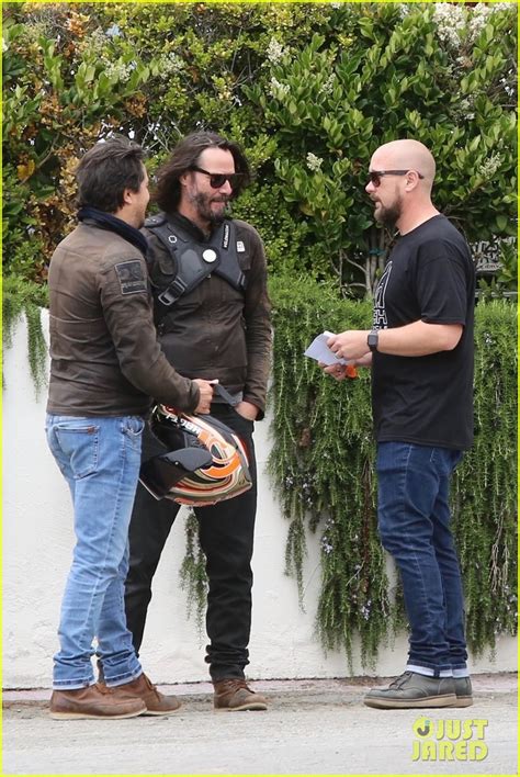 Keanu Reeves Runs Into Eric Dane While Hanging With Friends Photo 4308894 Eric Dane Keanu