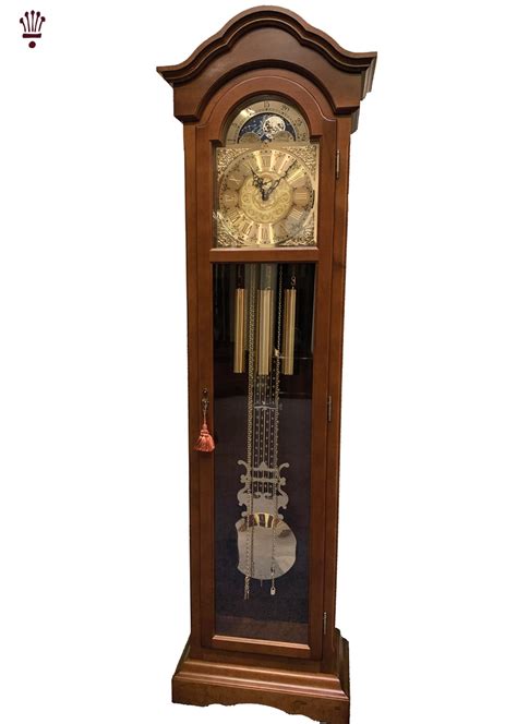Maayfair Grandather Clock In Walnut Finish Vogue Clock Sales