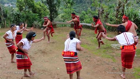 〔다큐〕필리핀 전통춤 이푸가오 댄스ifugao Native Dance In Banaue Philippines Youtube