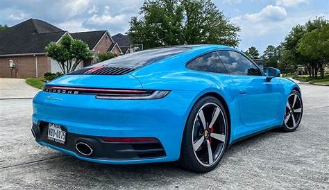 shark blue porsche 911