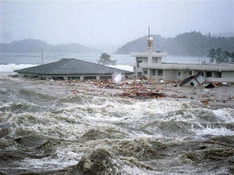 Tsunami Japan Earthquake Tsunami Natural Disasters
