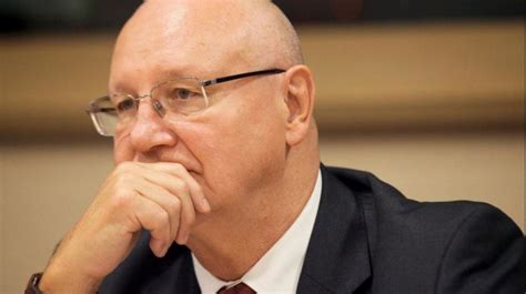 Nelu tătaru, pus la zid de ioan mircea pașcu: Ioan Mircea Pașcu, despre eșecul PSD: Dumnezeu nu bate cu ...