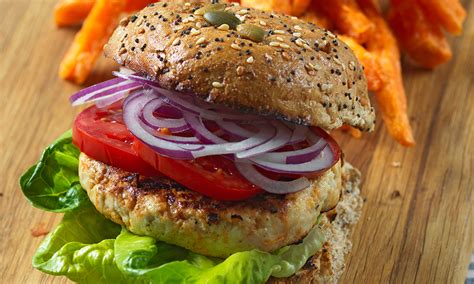 Cook until turkey is no longer pink and vegetables are tender, stirring occasionally to break up turkey. Turkey burger | Diabetes UK