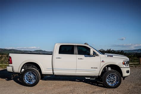 Ram 2500 With 761 Ratio Gear Off Road Wheels
