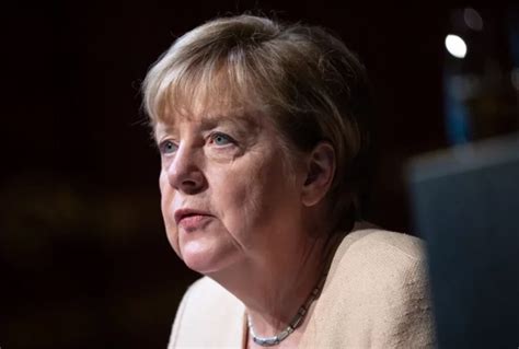 Nichts Wofür Ich Verständnis Habe Ex Kanzlerin Merkel Schiesst