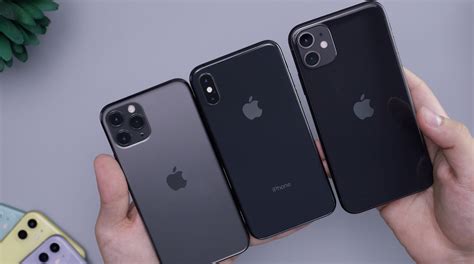 Black Iphone 11 Pictures Download Free Images On Unsplash