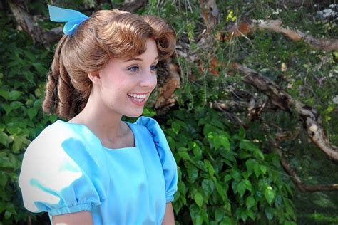 Wendy Darling Disney Face Characters Disney Cast Disney Day