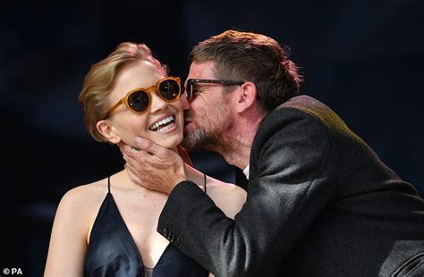 Peaky Blinders Paul Anderson Kisses Kate Phillips On The Cheek While At Shows