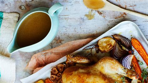 I love to use my own homemade chicken stock or bone broth, but sometimes we don't have time or the boxed kind is just more convenient. Gravy | Lofo Pantry | Low fodmap recipes, Fodmap recipes ...