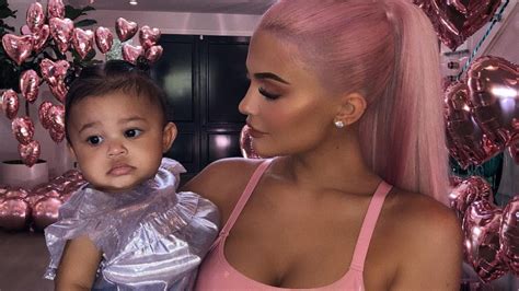 Kylie Jenner And Stormi Wore Matching Sparkly Holiday Outfitshellogiggles