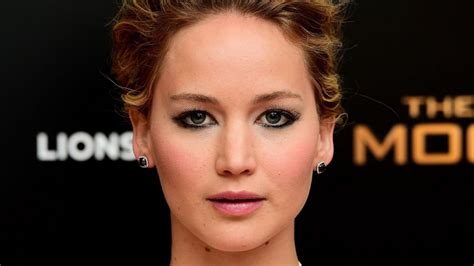 Jennifer Lawrence The Internet Has Scorned Me So Much Bbc Newsbeat