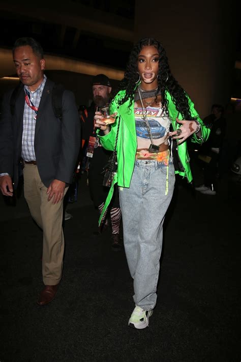 winnie harlow leaves super bowl lvi at sofi stadium in inglewood 02 13 2022 hawtcelebs