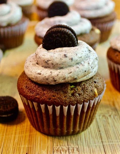 hersheys cookies and cream cupcakes