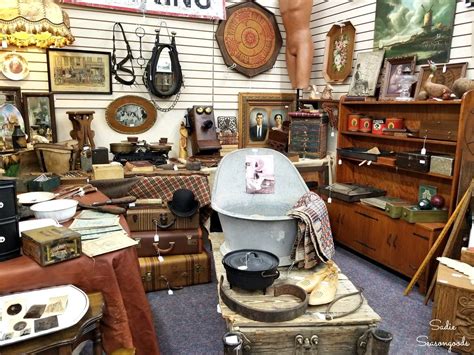Relics Antiques and Vintage Store in Cleveland, Tennessee by Sadie