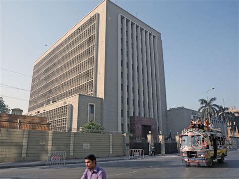 Pakistan Sells 2 5 Billion Of Bonds After IMF Bailout Resumes