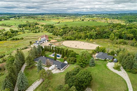 Multiple Houses On 30 Acres King Caledon Country Homes Luxury Real Estate King City Moffat Dunlap