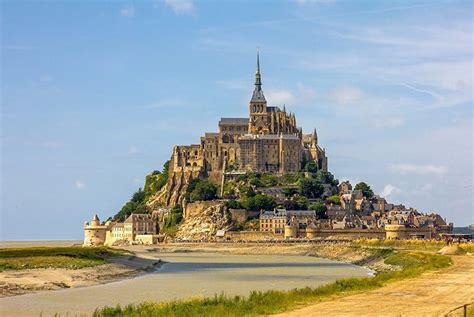 17 Of The Best Castles In France To Visit