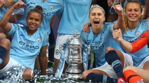 Womens Fa Cup Wembley Final On 31 October As Resumption Gets Go Ahead