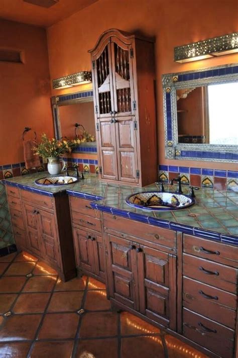 Los muebles y accesorios han sido restaurados, conservando todo el encanto típico del mobiliario antiguo. Cocinas Mexicanas Rusticas (6) | Decoración de casa ...