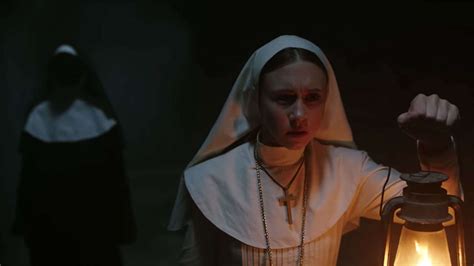 conjuring spin off the nun s first trailer is seriously scary gamespot
