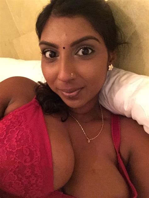 Tamil Malaysian Aunty Hot Nude Selfie With Her Husband Slave Pics My