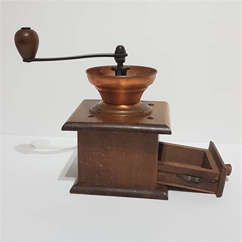 Vintage Coffee Bean Grinder Wood Hand Crank Coffee Mill Manual Coffee