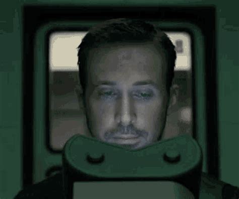 Ryan Gosling Blade Runner  Ryan Gosling Blade Runner Scrolling Discover And Share S
