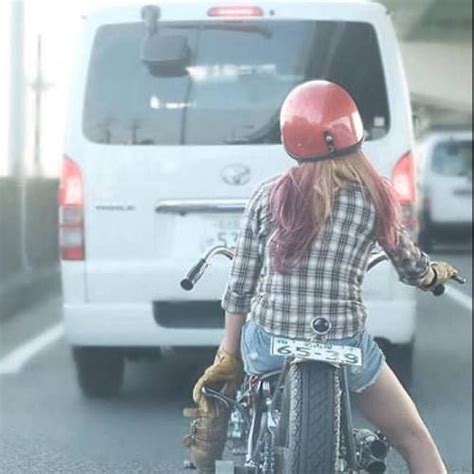 Despatch Rider Motorcycle Girl Bikes Girls Bike