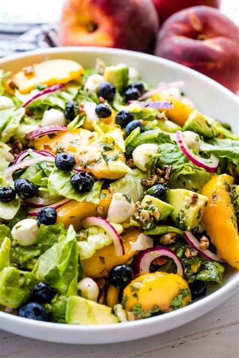 24 Summer Salad Recipes To Stay Healthy With An Unblurred Lady