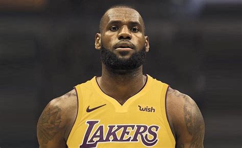 Everybody can download them free. Report: LeBron James (groin) cleared to return to practice ...