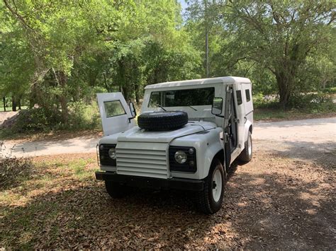 This Armored 1995 Land Rover Defender Was Used By The Un In The Bosnian