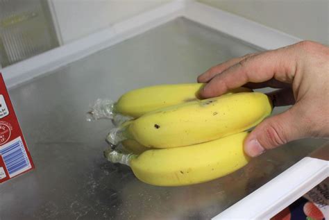 Diy Ways To Make Your Bananas Last Longer L How To Keep Bananas Fresh