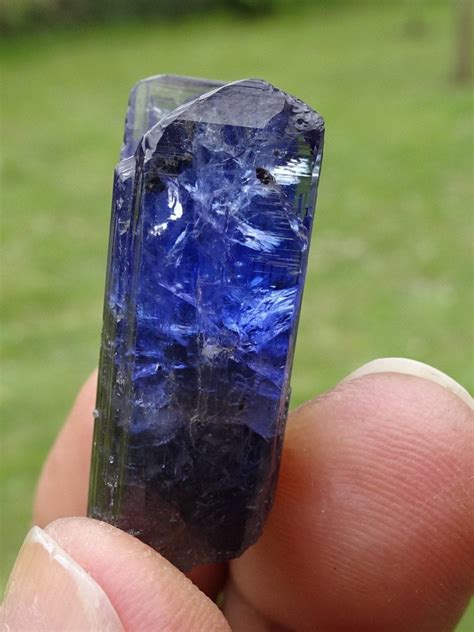 Tanzanite Stone Meaning Uses Properties And More Gem Rock Auctions