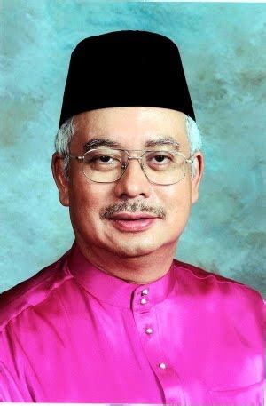 Perdana menteri malaysia) is the head of government of malaysia. HARI KEMERDEKAAN MALAYSIA: GAMBAR PERDANA MENTERI MALAYSIA