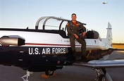 Gold Star wife and USAF veteran keeps memory of pilot Jeff Hill alive ...