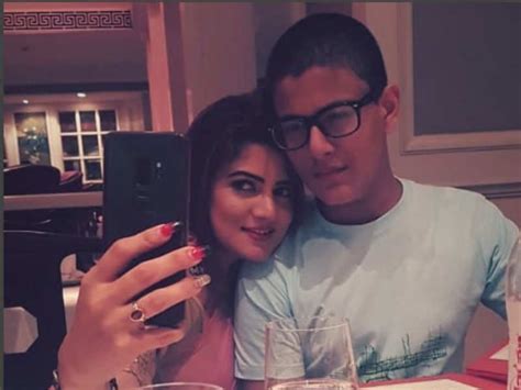 Dbdj 10 Judge Srabanti Chatterjee Shares A Selfie Moment With Son Times Of India