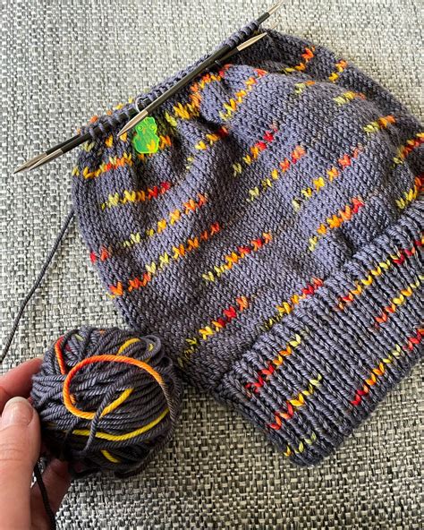 Amplitude Beanie Assigned Pooling Knitting Pattern Etsy