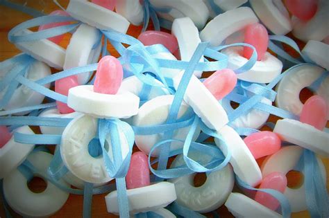 Baby shower ideas from party city including baby shower games, baby shower favors, baby shower decorating ideas, baby shower candy buffets and dessert tables, and baby shower themes. Hope Studios: Candy Pacifier Baby Shower Favors