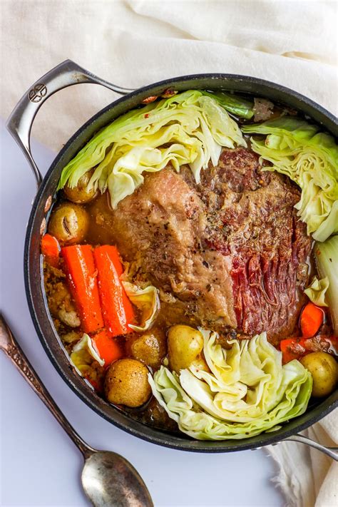 Corned Beef And Cabbage The Wooden Skillet
