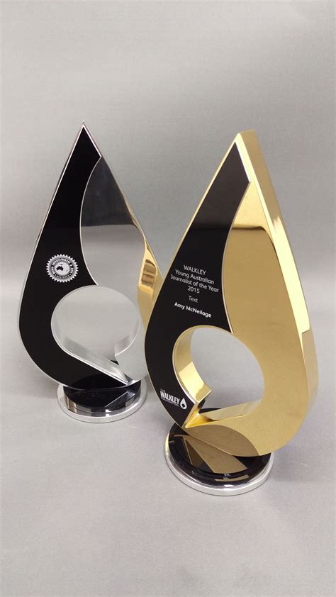 Acrylic And Glass Awards Design Awards Sydney Melbourne Trophy