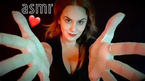 Asmr Hypnotic Hand Movements Tongue Clicking Slow And Mesmerising Asmr Youtube