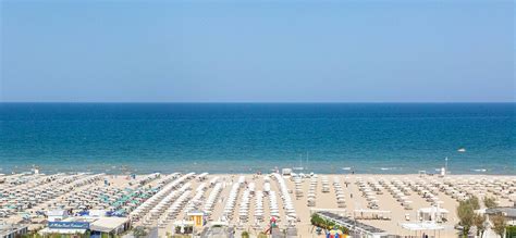 4 Star Hotel In Rimini Seaview With Wellness Spa Pool Beach